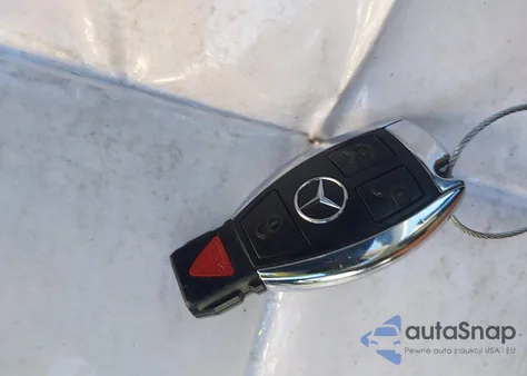 1999 Mercedes-Benz E 320 z USA, uszkodzony, nr VIN WDBJF65H2XA774192